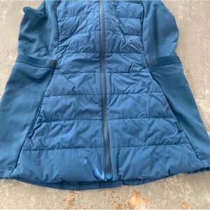 Lululemon Down For it All vest-size 10